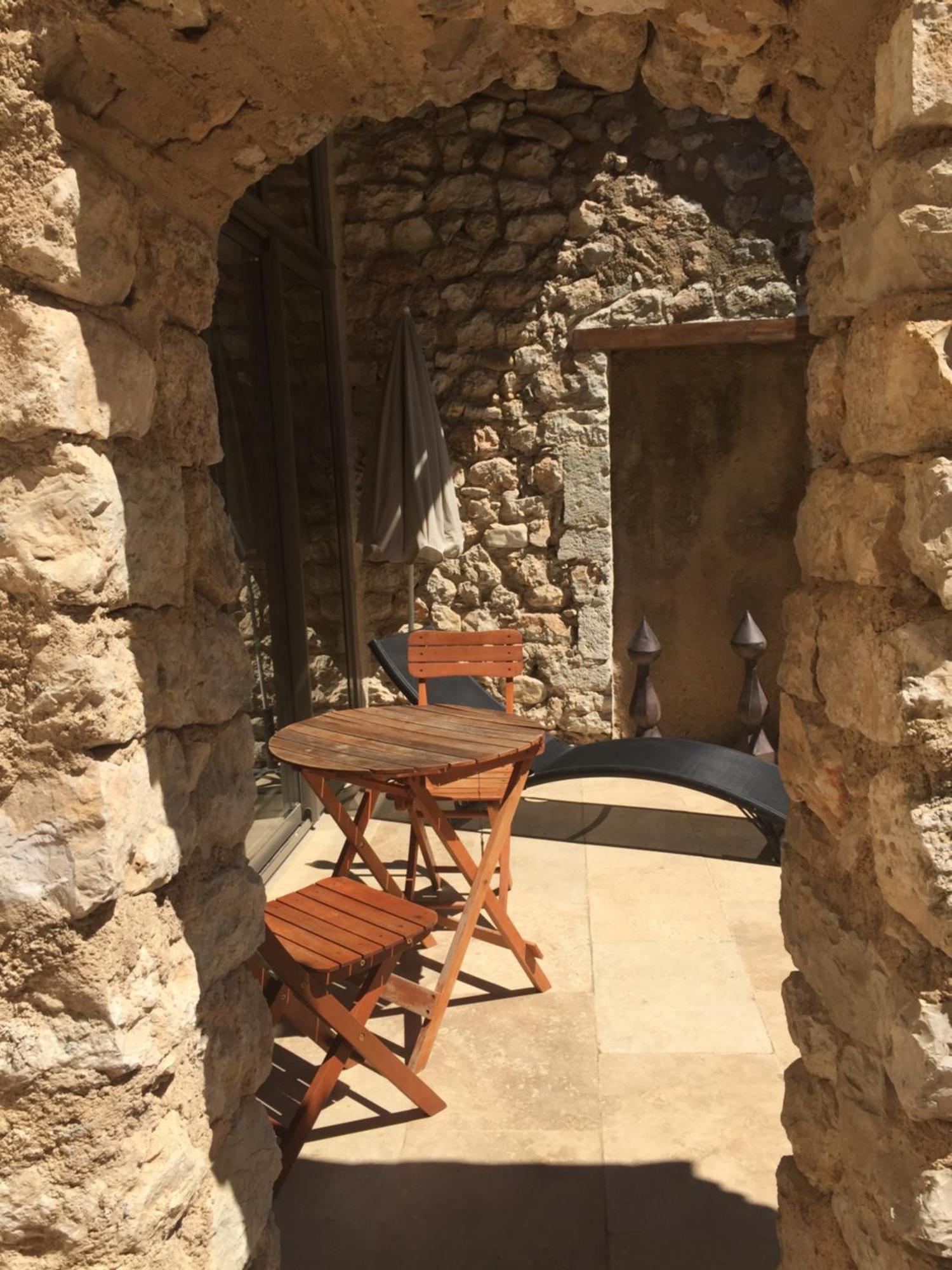 L' Ensoleilladou Appartement Quinson
