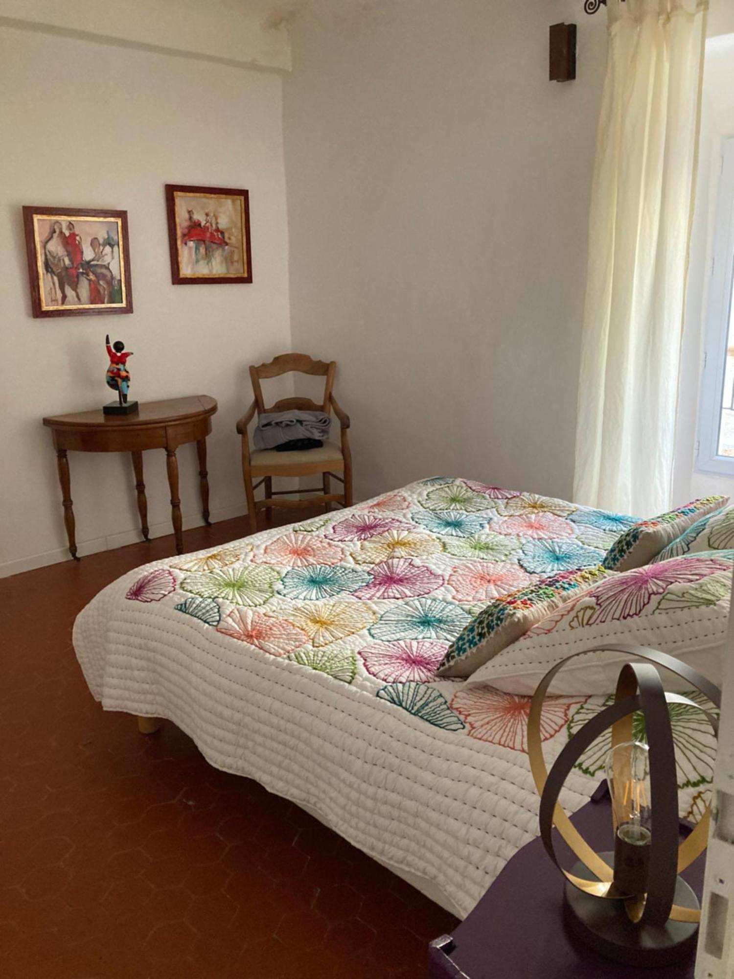 L' Ensoleilladou Appartement Quinson